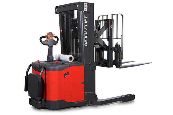 巫溪小型前移式堆高车厂家